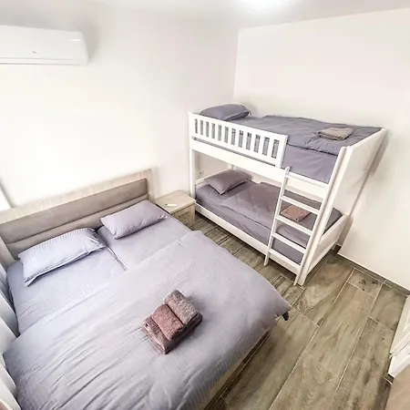 Sunrise Golem (Tirana)