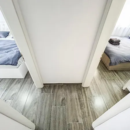 Sunrise Apartment Golem (Tirana)