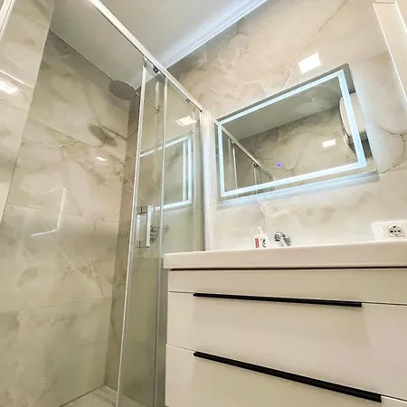 Apartmán Sunrise Golem (Tirana)